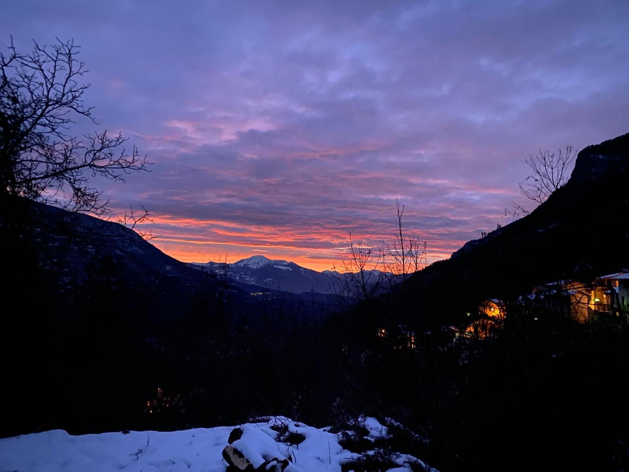 Cielo E Terra Zencheri Con Vista Panoramica Piazza (Trentino)